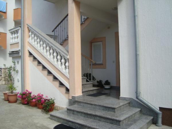 Apartmani Ruzarija Rab Town Kültér fotó