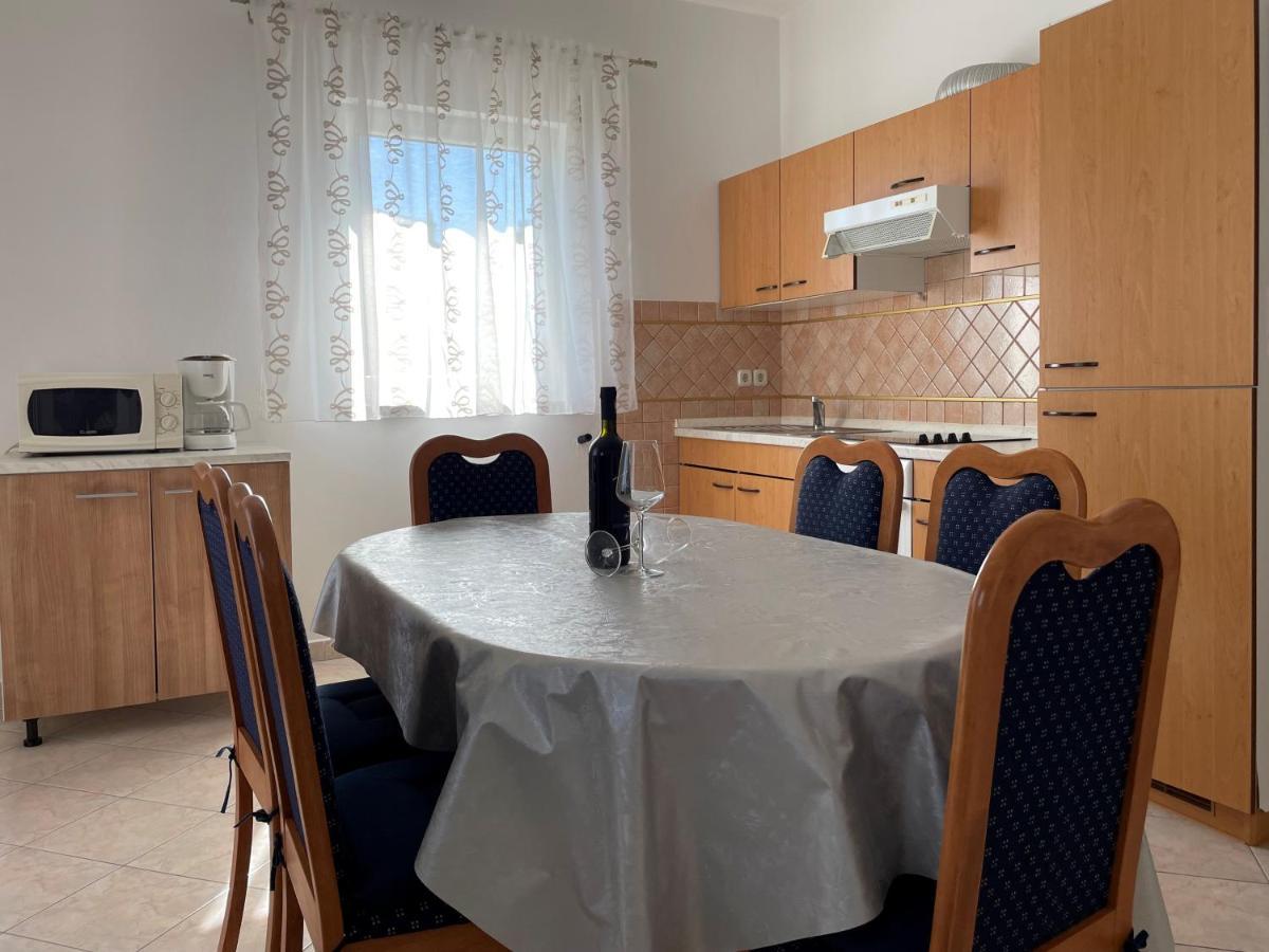 Apartmani Ruzarija Rab Town Kültér fotó