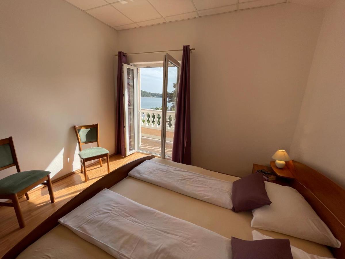 Apartmani Ruzarija Rab Town Kültér fotó